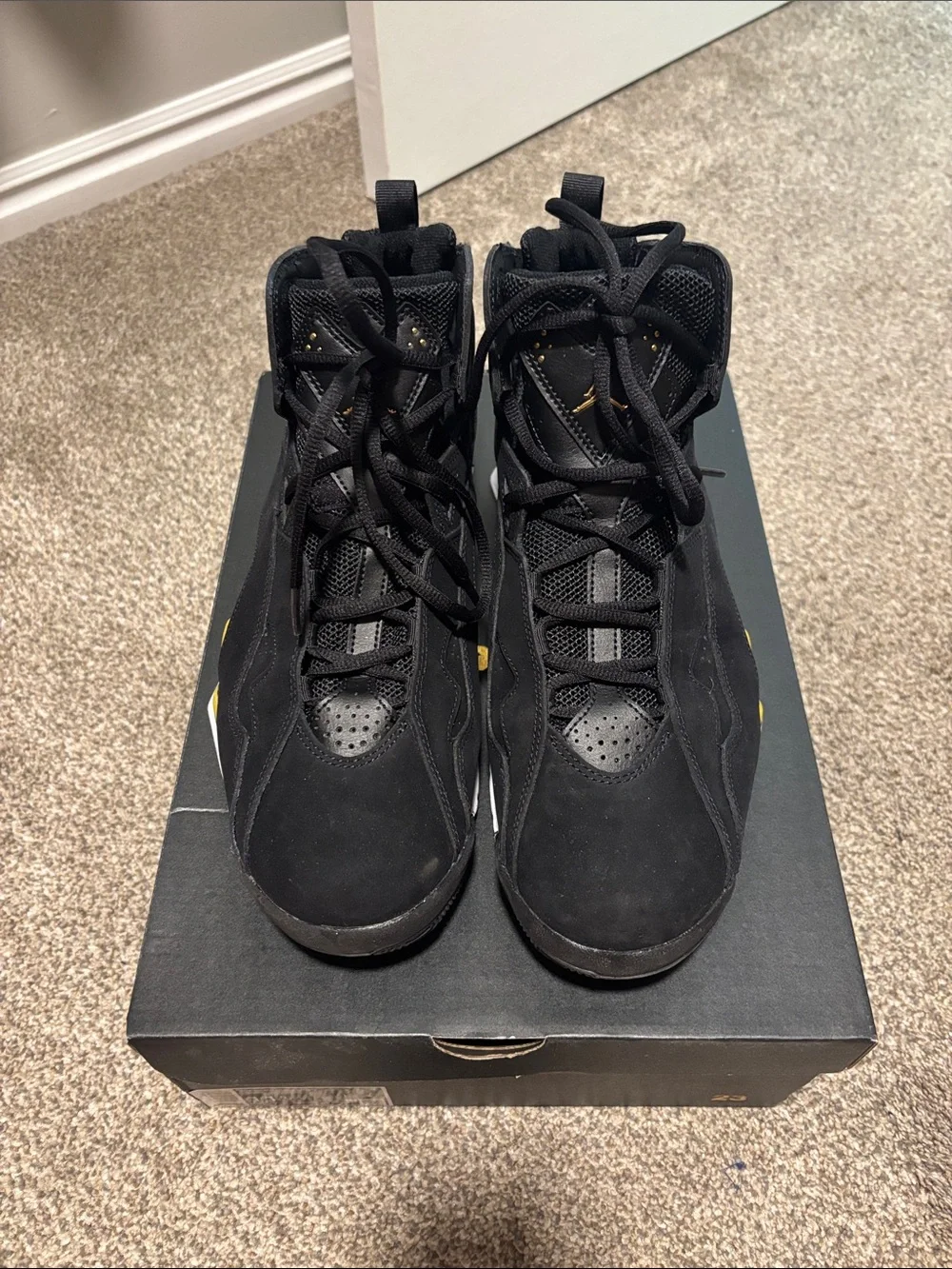 Men's Black and Yellow Basketball Sneakers